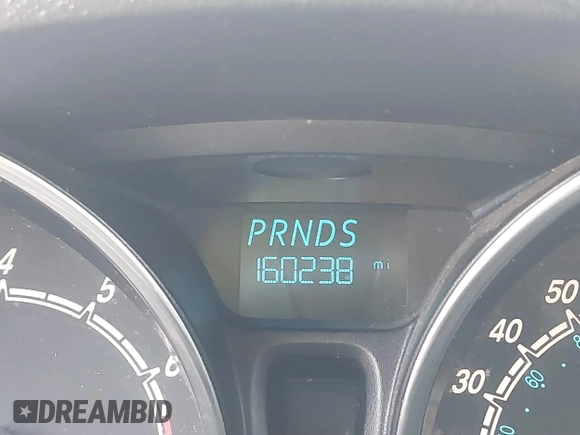 2018 Ford Fiesta SE z VIN 3FADP4BJ0JM139172, wystawiony jako IAAI lot #41212242 z przebiegiem 160 238 mil mil oraz . Historia ofert i sprzedaży dostępna na DreamBid. Obrazek 16.