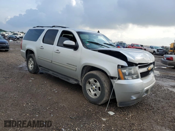 2012 Chevrolet Suburban LT z VIN 1GNSCJE01CR128642, wystawiony jako Copart lot #54210515 z przebiegiem Nie podano mil oraz Szkoda całkowita • Salvage title. Historia ofert i sprzedaży dostępna na DreamBid. Obrazek 4.