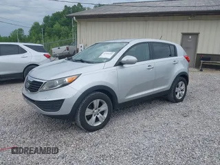 2013 Kia Sportage LX z VIN KNDPBCA20D7419196, wystawiony jako IAAI lot #42209189 z przebiegiem 146 591 mil mil oraz . Historia ofert i sprzedaży dostępna na DreamBid. Obrazek 2.