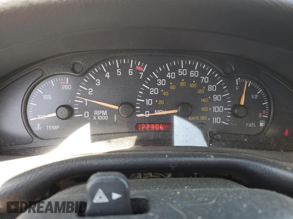 2002 Pontiac Sunfire SE z VIN 1G2JB124327288986, wystawiony jako Copart lot #64072634 z przebiegiem 122 306 mil mil oraz Szkody całkowita. Historia ofert i sprzedaży dostępna na DreamBid. Obrazek 9.