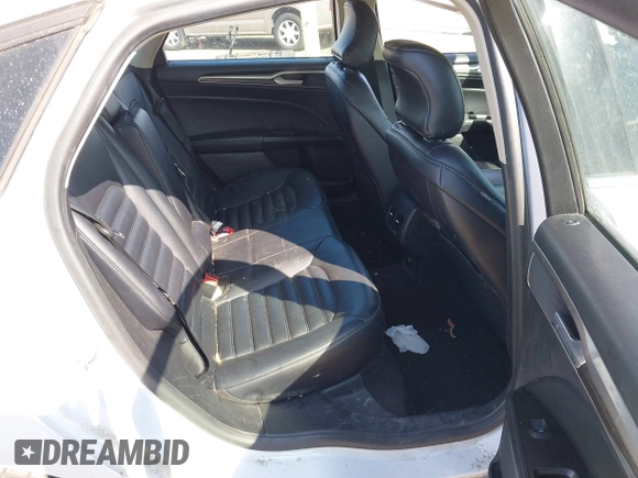 2019 Ford Fusion SEL with VIN 3FA6P0CD8KR117614, listed as a IAAI auction lot 42105025 with 135,801 mi miles and . Bid and sale history available at DreamBid. Image 8.