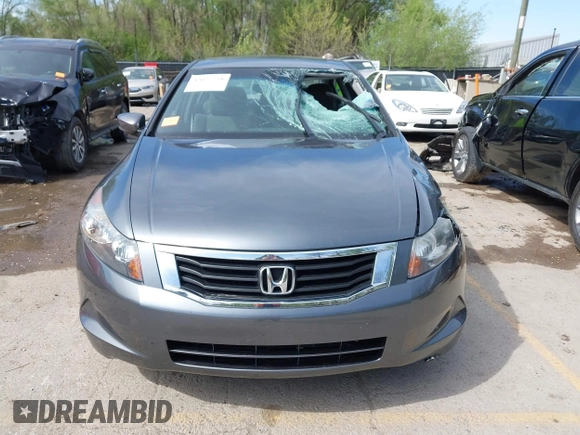 2010 Honda Accord EX z VIN 1HGCP2F73AA189779, wystawiony jako IAAI lot #42027758 z przebiegiem 121 933 mil mil oraz . Historia ofert i sprzedaży dostępna na DreamBid. Obrazek 12.