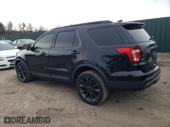 2017 Ford Explorer XLT with VIN 1FM5K8D85HGA83650, listed as a Copart auction lot 45847155 with 103,618 mi miles and Salvage Title. Bid and sale history available at DreamBid. Image 2.