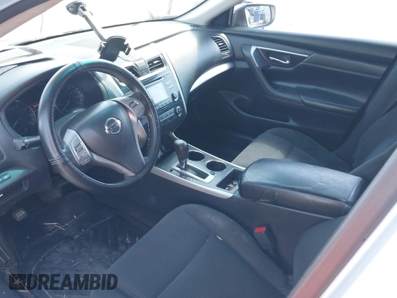 2015 Nissan Altima S with VIN 1N4AL3AP0FN901492, listed as a IAAI auction lot 42101723 with 138,251 mi miles and . Bid and sale history available at carsss.com. Image 12.