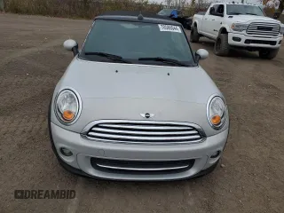 2012 MINI Convertible with VIN WMWZN3C57CT135185, listed as a Copart auction lot 78580644 with 83,027 mi miles and Salvage Title. Bid and sale history available at DreamBid. Image 5.