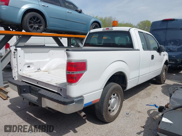 2012 Ford F-150 XL with VIN 1FTEX1EM9CKD38640, listed as a IAAI auction lot 41968454 with 188,557 mi miles. Bid and sale history available at carsss.com. Image 4.