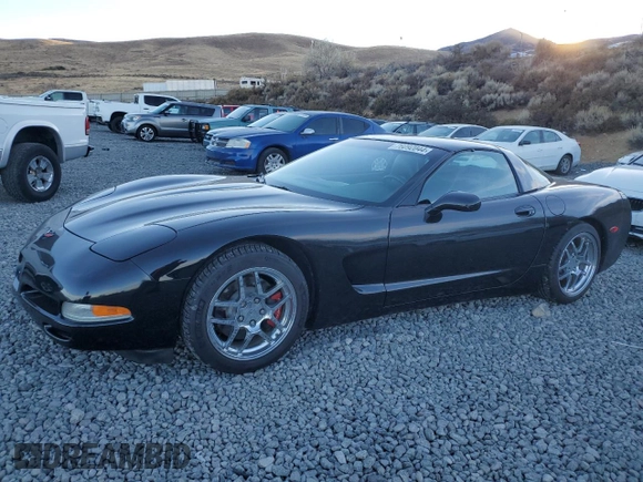 1999 Chevrolet Corvette with VIN 1G1YY22G3X5126621, listed as a Copart auction lot 76092044 with 56,112 mi miles and Clean Title. Bid and sale history available at carsss.com. Image 1.