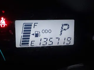 2008 Toyota Yaris с VIN JTDJT923785141637, выставлен на аукционе IAAI как лот 42121149 с пробегом 135 719 миль миль и . История ставок и продаж доступна на DreamBid. Изображение 15.
