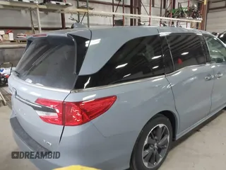 2024 Honda Odyssey Elite with VIN 5FNRL6H9XRB048821, listed as a IAAI auction lot 41500573 with 9,644 mi miles. Bid and sale history available at carsss.com. Image 4.