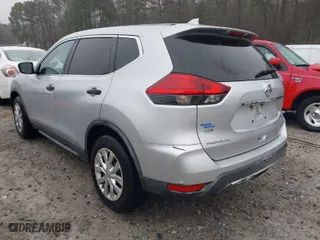 2017 Nissan Rogue SV with VIN KNMAT2MT7HP575937, listed as a IAAI auction lot 41764553 with 146,046 mi miles. Bid and sale history available at carsss.com. Image 3.