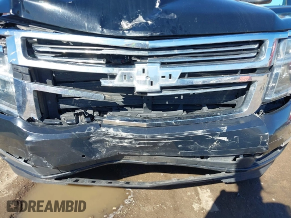 2018 Chevrolet Suburban Premier z VIN 1GNSCJKC5JR386545, wystawiony jako IAAI lot #41684349 z przebiegiem 130 511 mil mil oraz . Historia ofert i sprzedaży dostępna na DreamBid. Obrazek 6.
