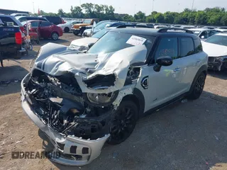 2020 MINI Countryman Cooper S с VIN WMZYX1C03L3L54808, выставлен на аукционе IAAI как лот 42585859 с пробегом 70 045 миль миль и . История ставок и продаж доступна на DreamBid. Изображение 17.