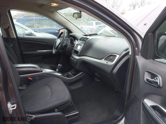 2014 Dodge Journey SE with VIN 3C4PDCAB9ET216380, listed as a IAAI auction lot 41812212 with 120,609 mi miles. Bid and sale history available at carsss.com. Image 5.