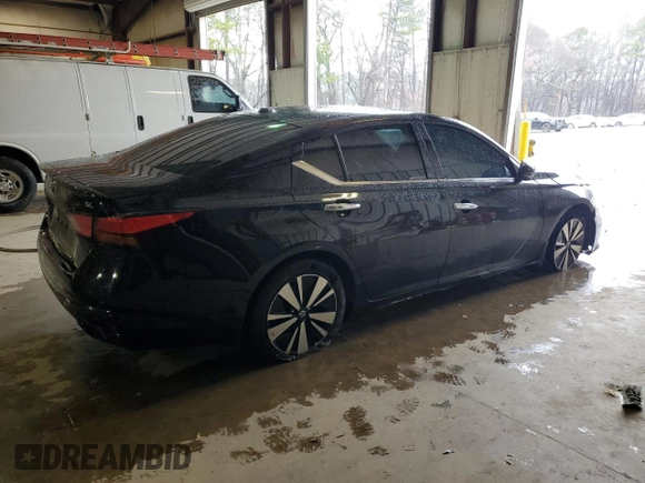 2019 Nissan Altima SL with VIN 1N4BL4EV5KC119634, listed as a Copart auction lot 47808595 with 191,065 mi miles and Salvage Title. Bid and sale history available at DreamBid. Image 3.