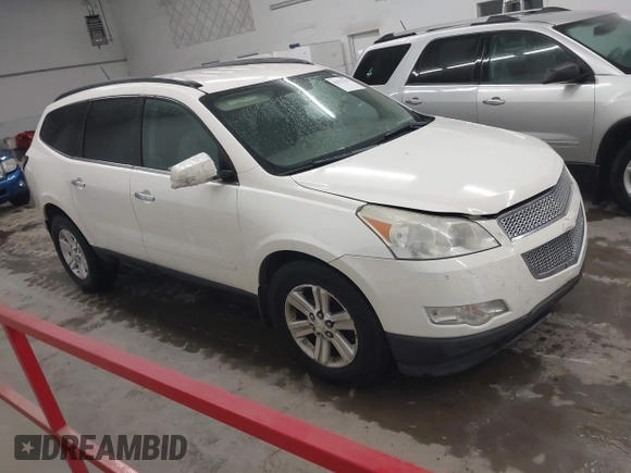 2014 Chevrolet Traverse LT with VIN 1GNKVGKDXEJ368164, listed as a IAAI auction lot 41912321 with 202,618 mi miles. Bid and sale history available at carsss.com. Image 1.
