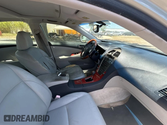 2007 Lexus ES 330 with VIN JTHBJ46G872128159, listed as a Copart auction lot 55526035 with 225,303 mi miles and Clean Title. Bid and sale history available at DreamBid. Image 5.