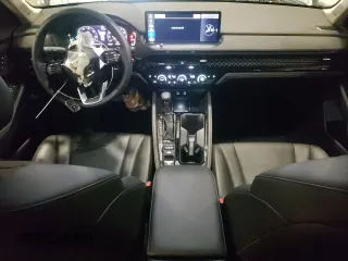 2024 Honda Accord Touring z VIN 1HGCY2F86RA024696, wystawiony jako Copart lot #54682205 z przebiegiem 6 194 mil mil oraz Szkoda całkowita • Salvage title. Historia ofert i sprzedaży dostępna na DreamBid. Obrazek 8.