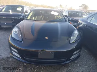 2013 Porsche Panamera S with VIN WP0AB2A71DL060721, listed as a IAAI auction lot 41457545 with 108,938 mi miles. Bid and sale history available at carsss.com. Image 12.