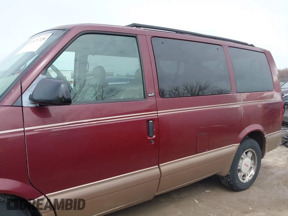 2003 GMC Safari with VIN 1GKEL19X63B512930, listed as a IAAI auction lot 41971720 with 180,630 mi miles and . Bid and sale history available at DreamBid. Image 14.