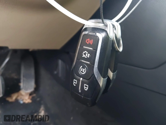 2017 Ford Explorer XLT with VIN 1FM5K7D85HGC13162, listed as a IAAI auction lot 41932791 with 72,030 mi miles and . Bid and sale history available at DreamBid. Image 11.