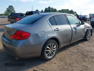 2009 Infiniti G37 Sedan x with VIN JNKCV61F29M363358, listed as a IAAI auction lot 41983026 with 170,435 mi miles. Bid and sale history available at carsss.com. Image 4.