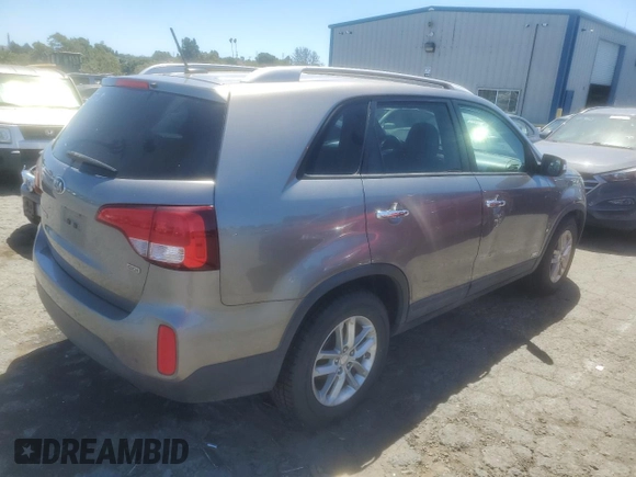 2014 Kia Sorento LX with VIN 5XYKTDA72EG461155, listed as a Copart auction lot 67802014 with 167,832 mi miles and Clean Title. Bid and sale history available at carsss.com. Image 3.