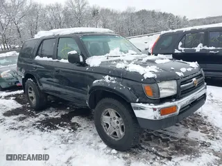 2000 Toyota 4Runner SR5 with VIN JT3HN86R6Y0265160, listed as a IAAI auction lot 41570954 with 999,999 mi miles. Bid and sale history available at carsss.com. Image 1.