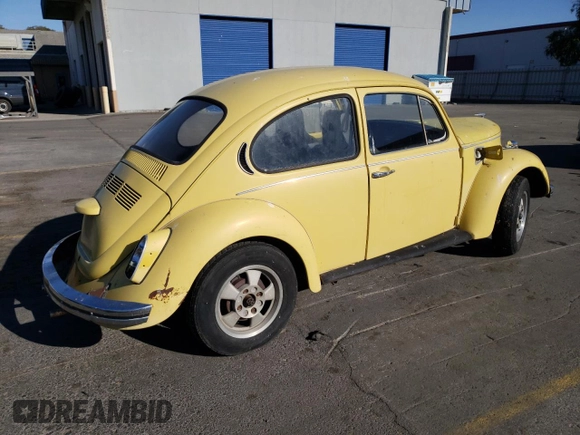 1972 Volkswagen Beetle with VIN 1122273525, listed as a Copart auction lot 79026884 with 17,604 mi miles and Clean Title. Bid and sale history available at DreamBid. Image 3.