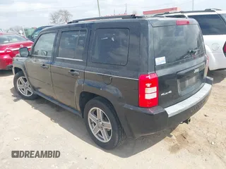 2007 Jeep Patriot Sport with VIN 1J8FF28W97D267050, listed as a IAAI auction lot 41793288 with 132,743 mi miles and . Bid and sale history available at DreamBid. Image 3.