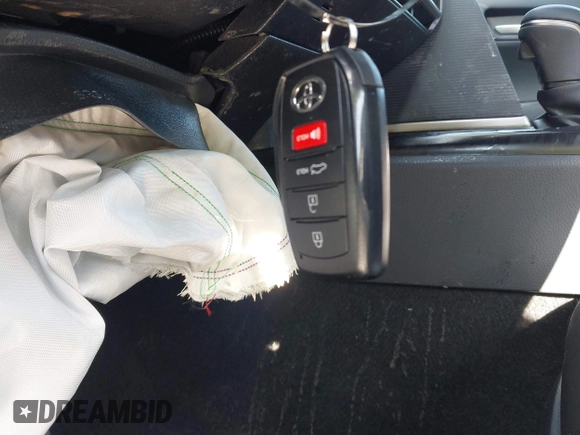 2025 Toyota Camry LE with VIN 4T1DAACK0SU551828, listed as a IAAI auction lot 41823385 with Not Provided miles and . Bid and sale history available at DreamBid. Image 11.