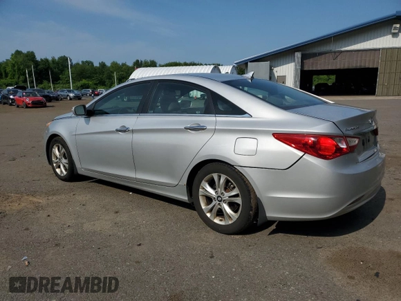 2011 Hyundai Sonata Limited z VIN 5NPEC4AC1BH131148, wystawiony jako Copart lot #59719215 z przebiegiem 148 469 mil mil oraz Szkoda całkowita • Salvage title. Historia ofert i sprzedaży dostępna na DreamBid. Obrazek 2.