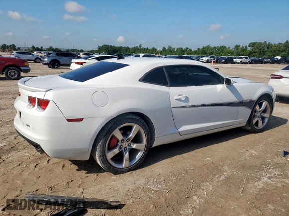 2011 Chevrolet Camaro 2LT с VIN 2G1FC1ED7B9212026, выставлен на аукционе Copart как лот 58577625 с пробегом 151 879 миль миль и Списание • Salvage title. История ставок и продаж доступна на DreamBid. Изображение 3.