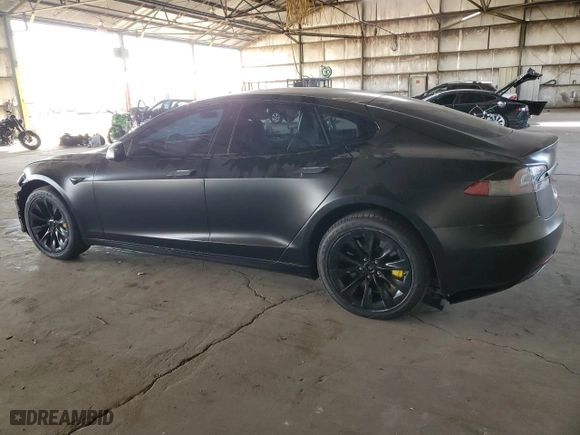2018 Tesla Model S 75D with VIN 5YJSA1E28JF246349, listed as a Copart auction lot 79475314 with 95,077 mi miles and Salvage Title. Bid and sale history available at carsss.com. Image 2.