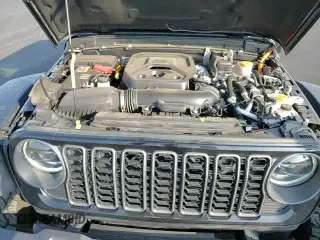 2025 Jeep Wrangler Rubicon with VIN 1C4RJXR65SW580303, listed as a Copart auction lot 90055045 with 13,415 mi miles and Clean title. Bid and sale history available at DreamBid. Image 15.