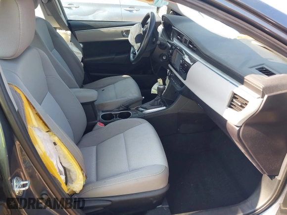2016 Toyota Corolla L z VIN 5YFBURHE7GP481995, wystawiony jako IAAI lot #42471078 z przebiegiem 51 245 mil mil oraz . Historia ofert i sprzedaży dostępna na DreamBid. Obrazek 5.
