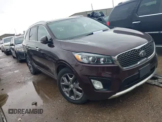 2016 Kia Sorento SX with VIN 5XYPK4A58GG041930, listed as a IAAI auction lot 41538677 with 1 mi miles. Bid and sale history available at carsss.com. Image 1.