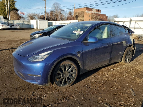 2021 Tesla Model Y Long Range with VIN 5YJYGAEE2MF262571, listed as a Copart auction lot 47309485 with 57,431 mi miles and Salvage Title. Bid and sale history available at carsss.com. Image 1.