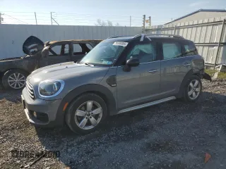 2018 MINI Countryman Cooper with VIN WMZYV5C31J3E82410, listed as a Copart auction lot 78498004 with 96,359 mi miles and Salvage Title. Bid and sale history available at carsss.com. Image 1.