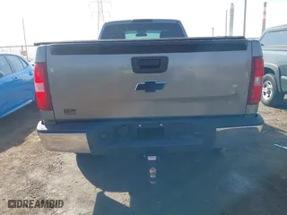 2013 Chevrolet Silverado 1500 Work Truck with VIN 1GCNKPEX2DZ323403, listed as a IAAI auction lot 41754473 with 150,224 mi miles. Bid and sale history available at carsss.com. Image 16.