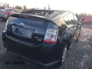2004 Toyota Prius with VIN JTDKB20U440068552, listed as a IAAI auction lot 41179621 with 151,127 mi miles. Bid and sale history available at carsss.com. Image 4.