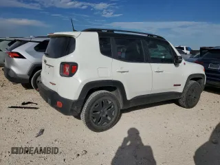 2018 Jeep Renegade Trailhawk with VIN ZACCJBCB1JPH13181, listed as a Copart auction lot 89193315 with 46,599 mi miles and Salvage Title. Bid and sale history available at carsss.com. Image 3.