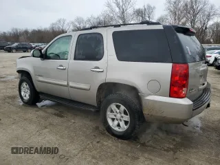 2007 GMC Yukon SLE with VIN 1GKFK13017J298556, listed as a Copart auction lot 43984975 with 168,822 mi miles and Salvage Title. Bid and sale history available at carsss.com. Image 2.