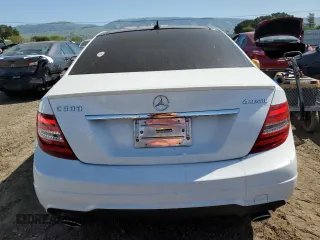2013 Mercedes-Benz C 300 Sport с VIN WDDGF8AB8DR257135, выставлен на аукционе Copart как лот 52986075 с пробегом 90 884 миль миль и Списание • Salvage title. История ставок и продаж доступна на DreamBid. Изображение 6.