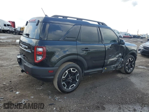 2022 Ford Bronco Sport Outer Banks z VIN 3FMCR9C69NRD91014, wystawiony jako Copart lot #53905875 z przebiegiem 39 277 mil mil oraz Szkoda całkowita • Salvage title. Historia ofert i sprzedaży dostępna na DreamBid. Obrazek 3.