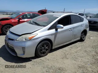 2014 Toyota Prius Four with VIN JTDKN3DU5E0379805, listed as a Copart auction lot 58203745 with 200,031 mi miles and Salvage title. Bid and sale history available at DreamBid. Image 1.