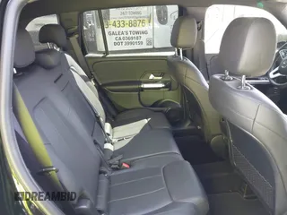 2020 Mercedes-Benz GLB 250 z VIN WDC4M4HBXLW008475, wystawiony jako IAAI lot #41803766 z przebiegiem 44 526 mil mil oraz . Historia ofert i sprzedaży dostępna na DreamBid. Obrazek 8.