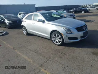 2014 Cadillac ATS Standard RWD z VIN 1G6AA5RA5E0144471, wystawiony jako IAAI lot #41603079 z przebiegiem 117 001 mil mil oraz . Historia ofert i sprzedaży dostępna na DreamBid. Obrazek 1.