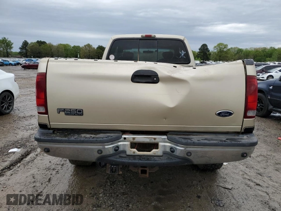 2001 Ford Super Duty F-250 XL with VIN 1FTNX21F81EB37823, listed as a Copart auction lot 50396105 with 272,373 mi miles and Salvage Title. Bid and sale history available at carsss.com. Image 6.