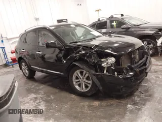 2013 Nissan Rogue S with VIN JN8AS5MV1DW135156, listed as a IAAI auction lot 41946360 with 122,952 mi miles and . Bid and sale history available at DreamBid. Image 1.