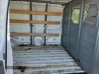 2014 Ford Econoline Cargo Commercial z VIN 1FTNE2EW0EDA95532, wystawiony jako IAAI lot #42442160 z przebiegiem 140 667 mil mil oraz . Historia ofert i sprzedaży dostępna na DreamBid. Obrazek 15.